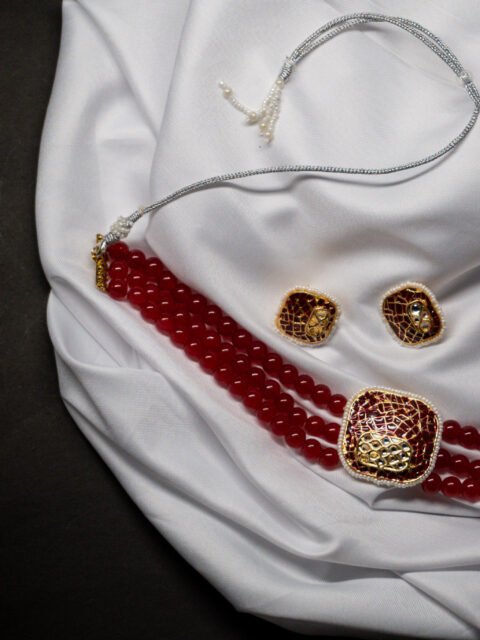 Kundan studded choker nacklace set