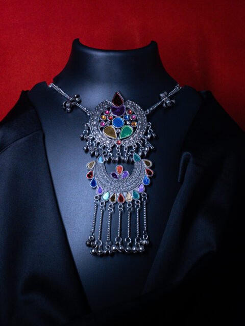 GS Silver Long Chain Statement Necklace