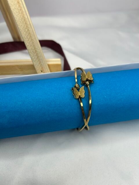 BRACELET 23